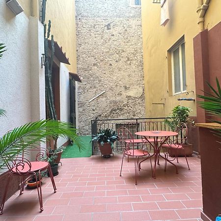 Suite Stylish & Cozy Apartment In The Heart Of Florencja Zewnętrze zdjęcie